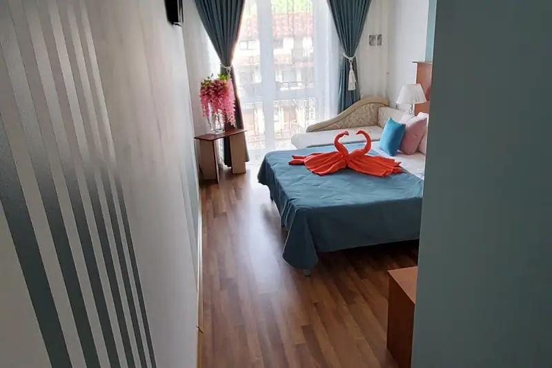 Двухместный мини