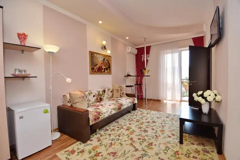 Трехместный евро № 6